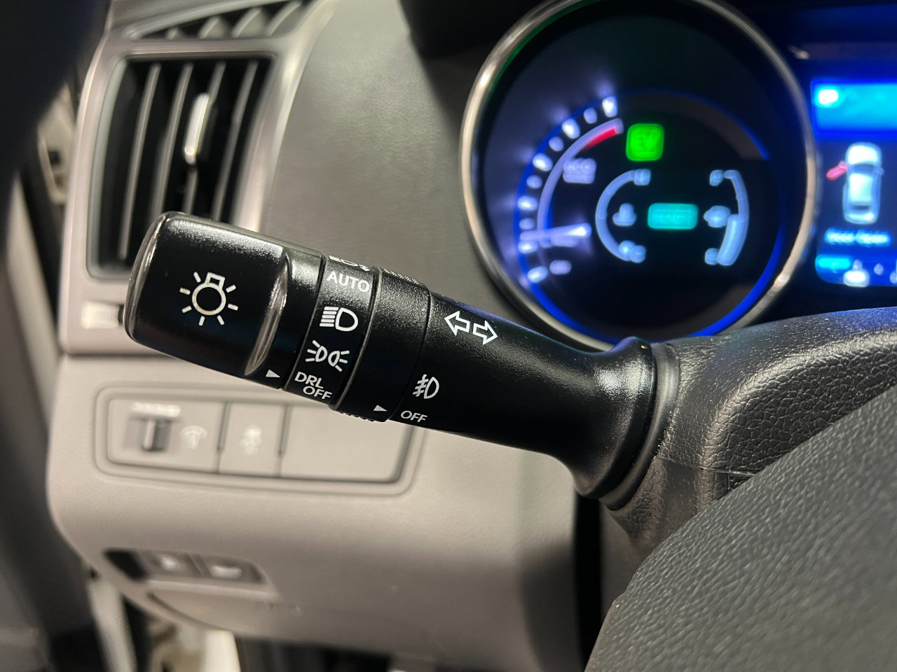 Used 2014 Hyundai Sonata Hybrid image 36