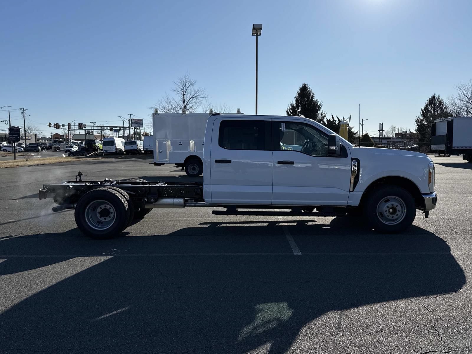 New 2026 Ford F350 XL w/ XL Chrome Package RWD image 2