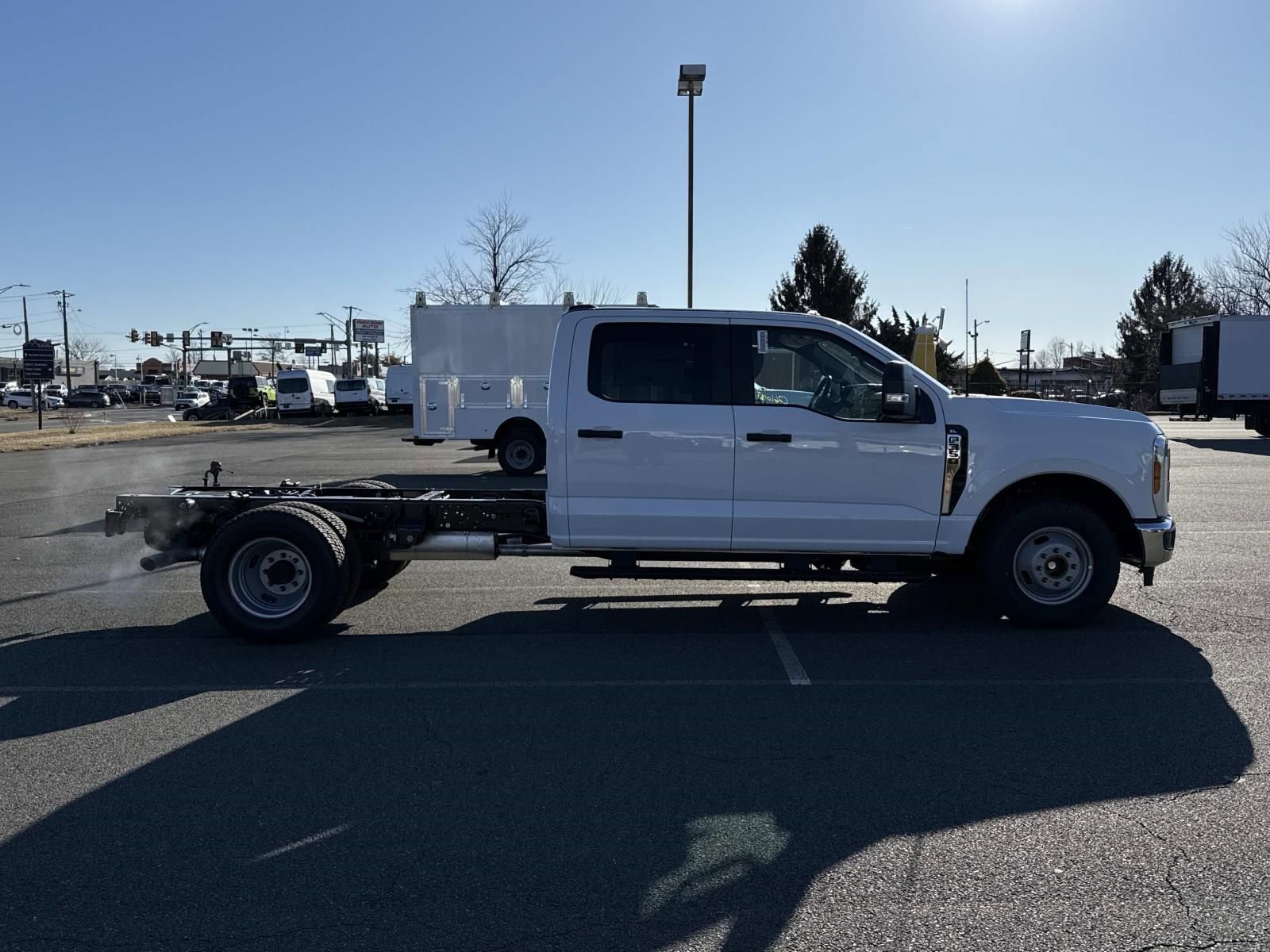New 2026 Ford F350 XL w/ XL Chrome Package RWD image 2