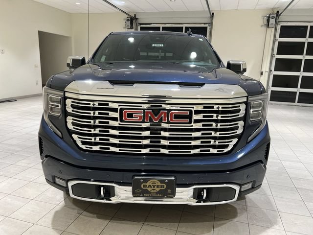 Used 2023 GMC Sierra 1500 Denali w/ Denali Reserve Package AWD/4WD image 8