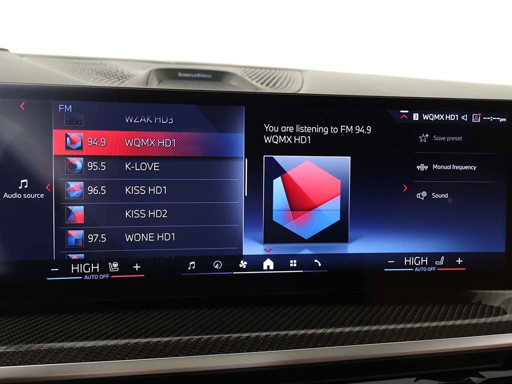 Used 2024 BMW X7 M60i w/ Executive Package image 63