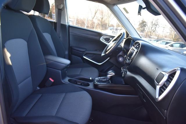 Used 2023 Kia Soul LX w/ Option Group 015 image 12
