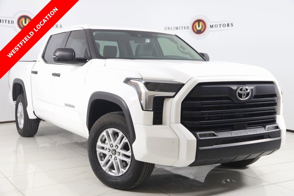 Used 2024 Toyota Tundra SR5 w/ SR5 Convenience Package