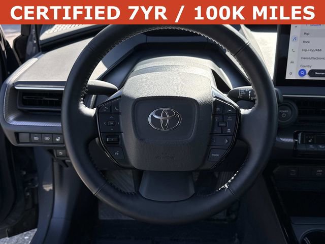 Used 2024 Toyota Prius XLE FWD image 19
