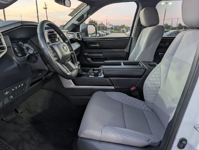 Used 2025 Toyota Tundra SR5 RWD image 27