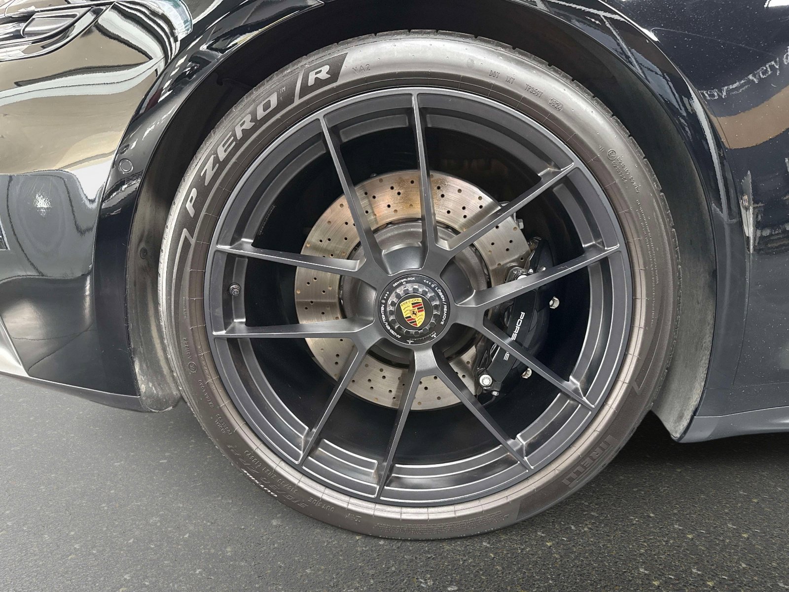 Used 2025 Porsche 911 Targa 4 GTS image 24