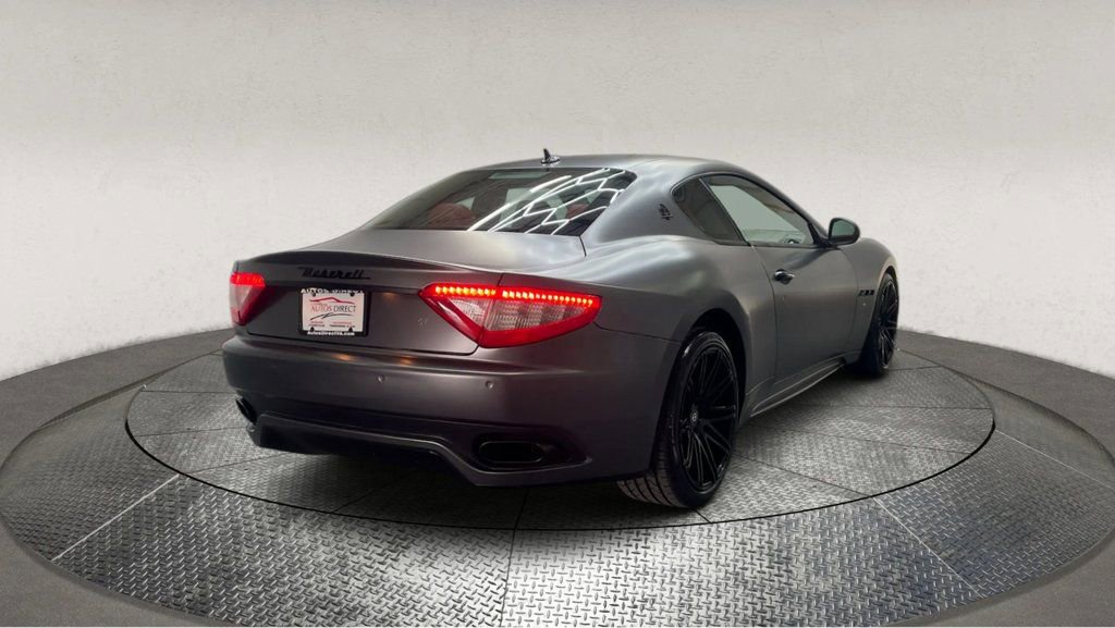 Used 2011 Maserati GranTurismo S image 8