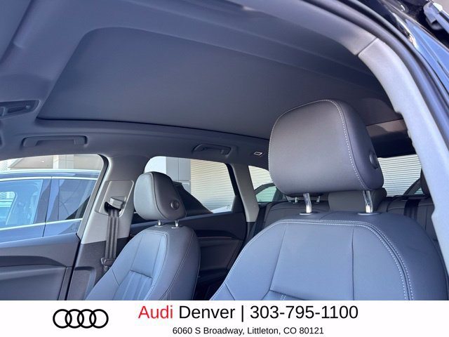 Used 2025 Audi Q5 Premium Plus w/ Premium Plus AWD/4WD image 11