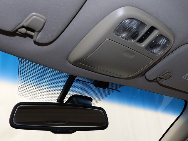 Used 2011 Ford Fusion Hybrid w/ 502A Rapid Spec Order Code image 22