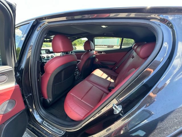 Used 2021 Kia Stinger GT1 RWD image 18