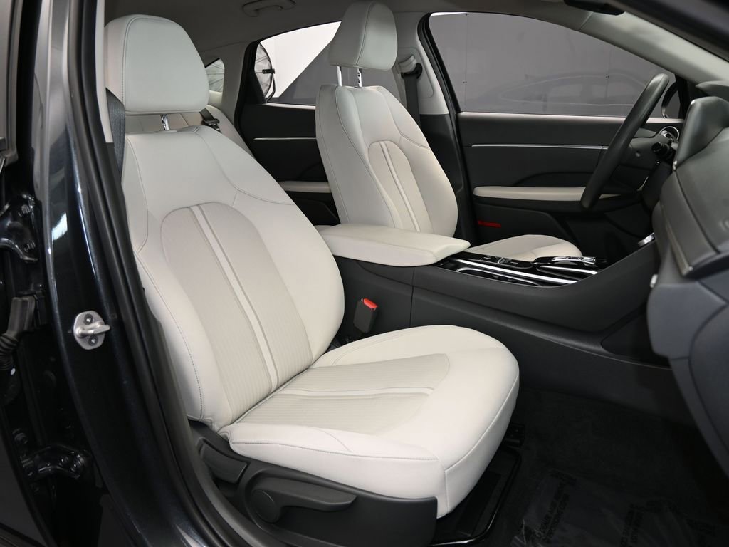 Used 2023 Hyundai Sonata SEL image 43