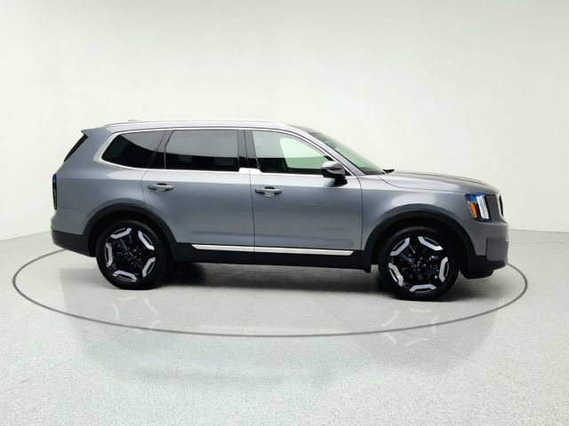 Certified 2024 Kia Telluride EX w/ EX Captain's Chair Package AWD/4WD image 7