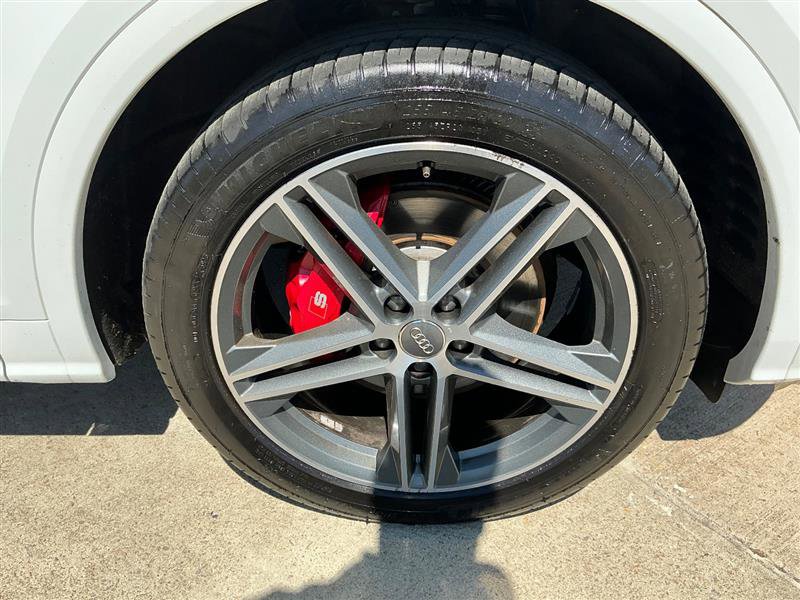 Used 2019 Audi SQ5 Premium Plus image 23