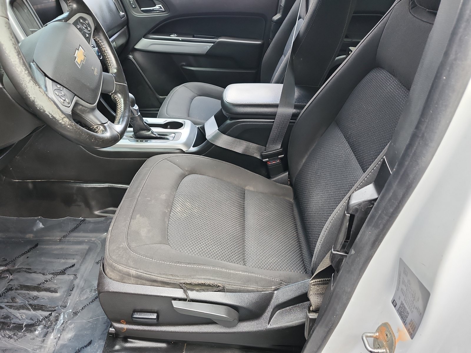 Used 2022 Chevrolet Colorado LT w/ Fleet Safety Package AWD/4WD image 9