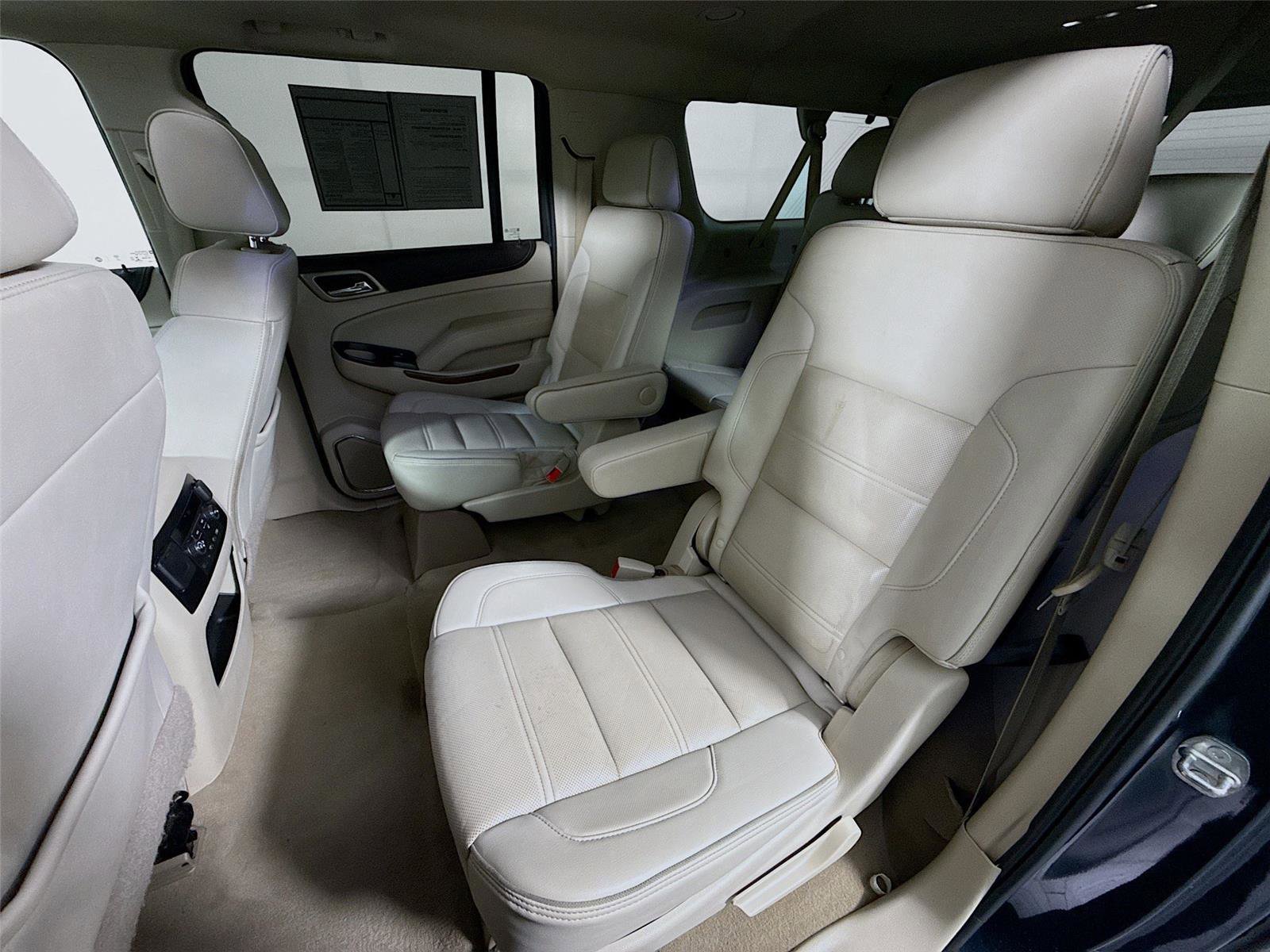 Used 2020 GMC Yukon XL Denali w/ Denali Ultimate Package image 17