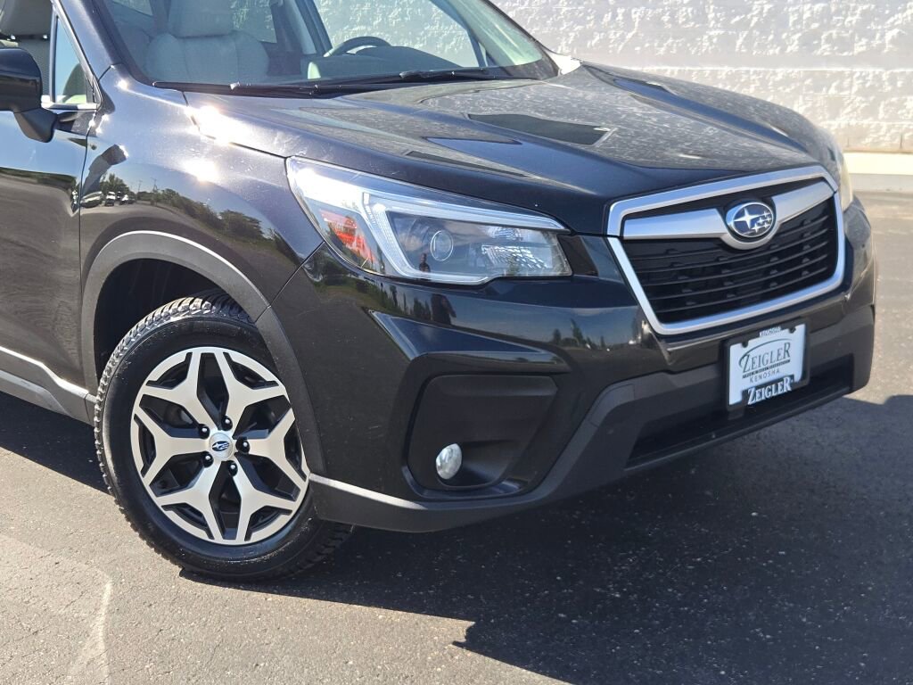 Used 2021 Subaru Forester Premium w/ Popular Package #1 AWD/4WD image 2