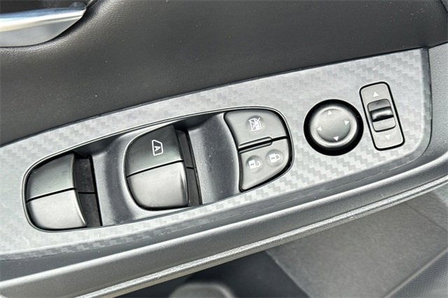 Used 2025 Nissan Sentra SV image 12