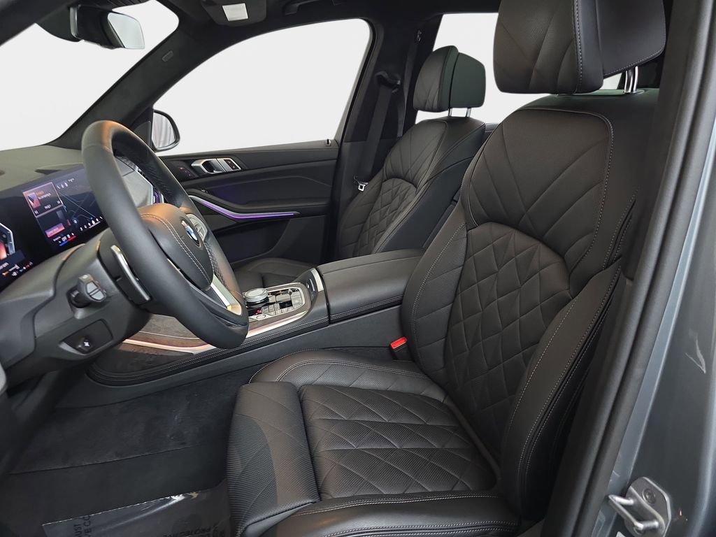 Used 2024 BMW X7 xDrive40i image 18