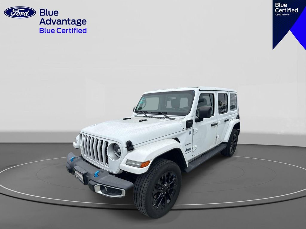 Used 2023 Jeep Wrangler Unlimited Sahara AWD/4WD image 3