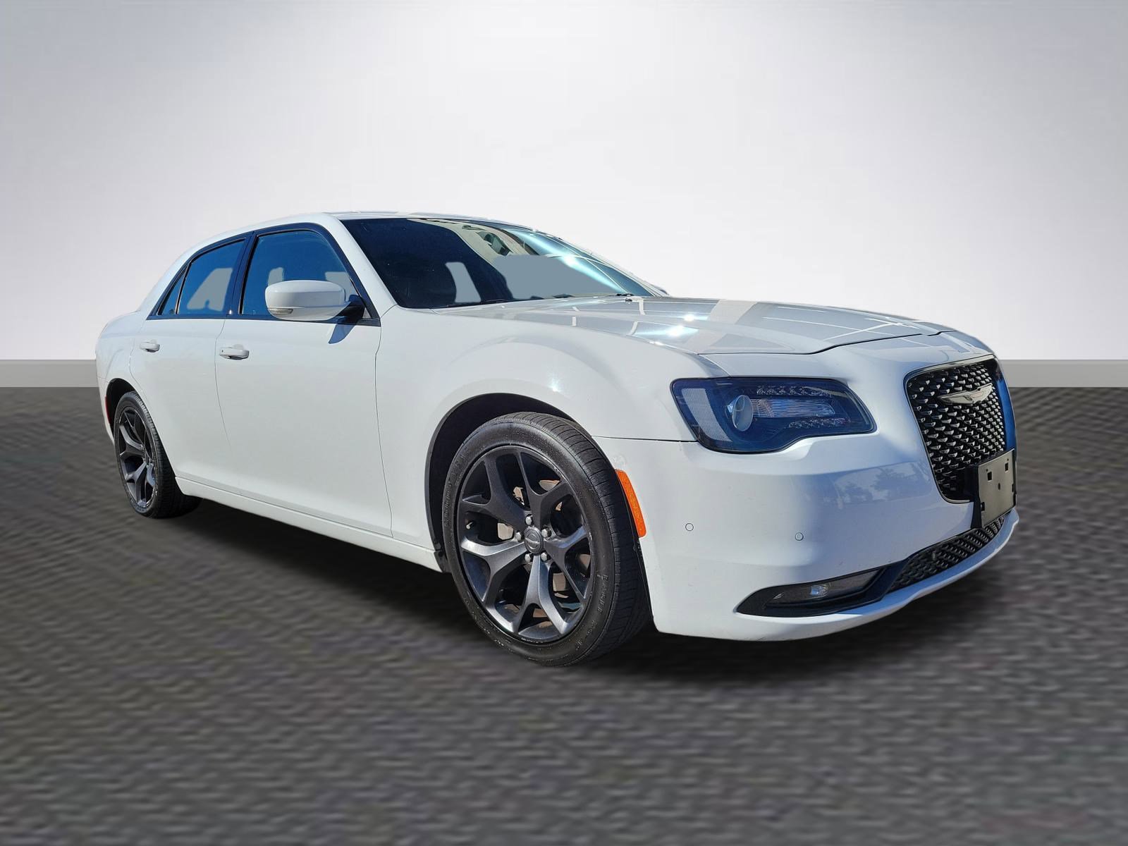 Used 2021 Chrysler 300 S image 1