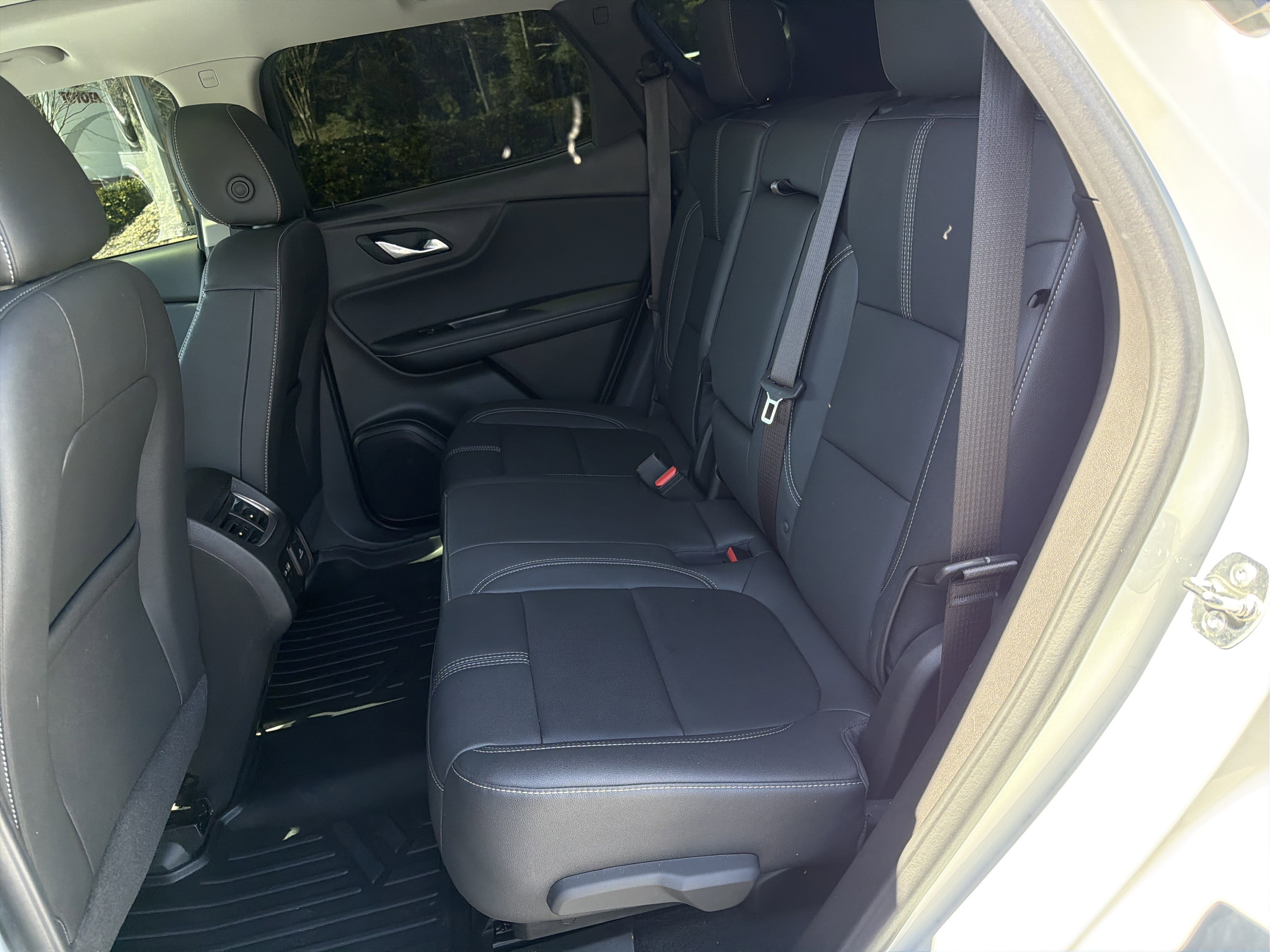 Used 2024 Chevrolet Blazer LT w/ Sound & Technology Package image 21