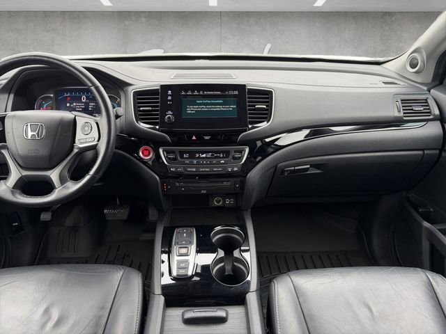Used 2022 Honda Pilot Touring image 3