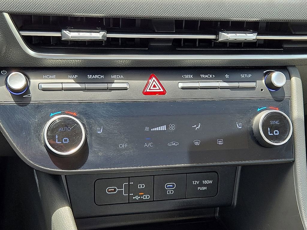 Used 2025 Hyundai Sonata SEL FWD image 27