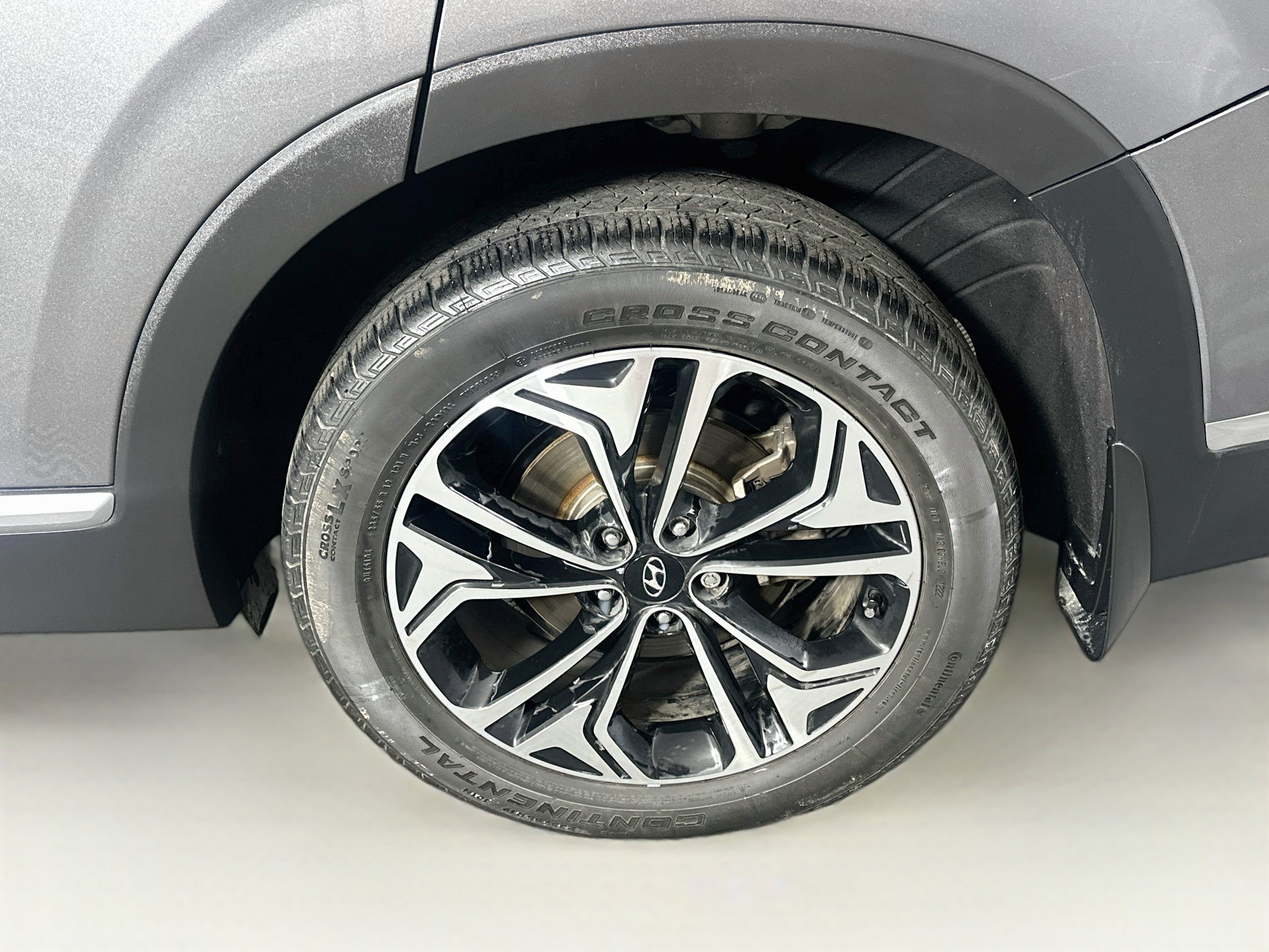Used 2019 Hyundai Santa Fe Limited w/ Cargo Package FWD image 11