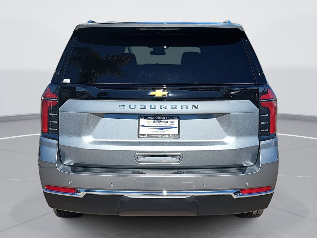 New 2026 Chevrolet Suburban LS image 4