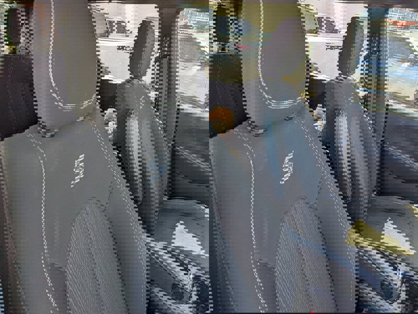 Used 2020 Chrysler Pacifica Touring w/ Advanced Safetytec Group image 6