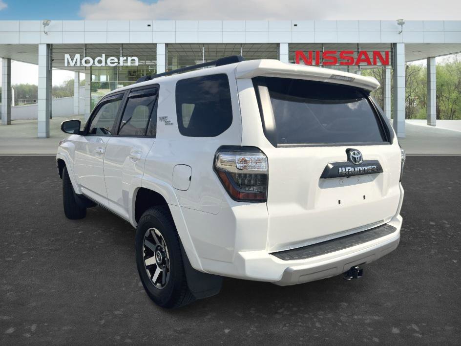 Used 2022 Toyota 4Runner TRD Off-Road Premium w/ Moonroof Package image 3