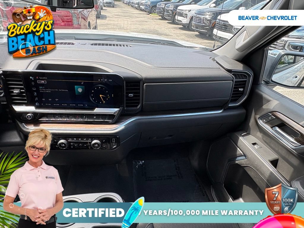 Used 2023 Chevrolet Silverado 1500 LT AWD/4WD image 17