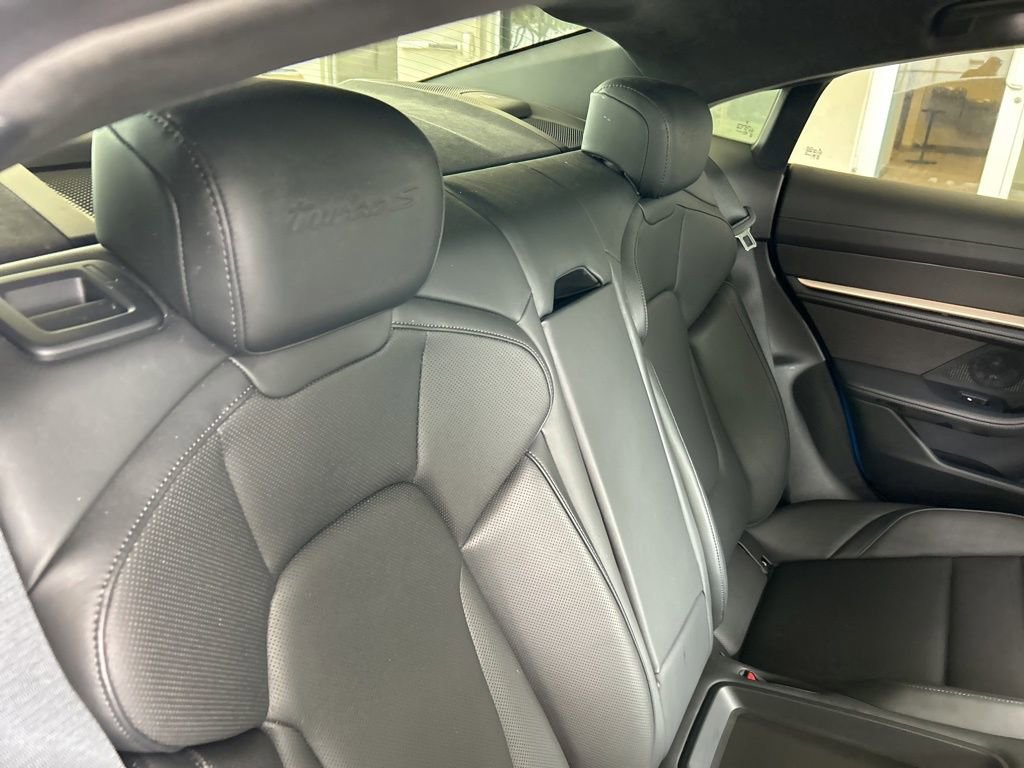 Used 2022 Porsche Taycan Turbo S w/ Premium Package image 32