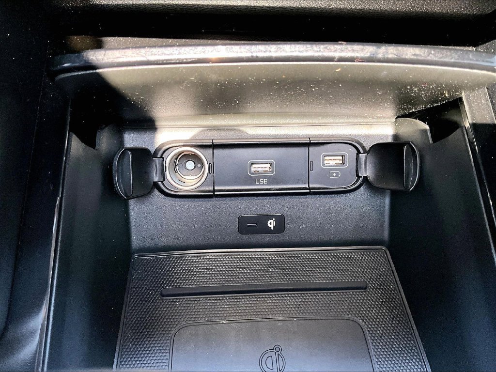 Used 2022 Kia Telluride SX w/ SX Prestige Package AWD/4WD image 19