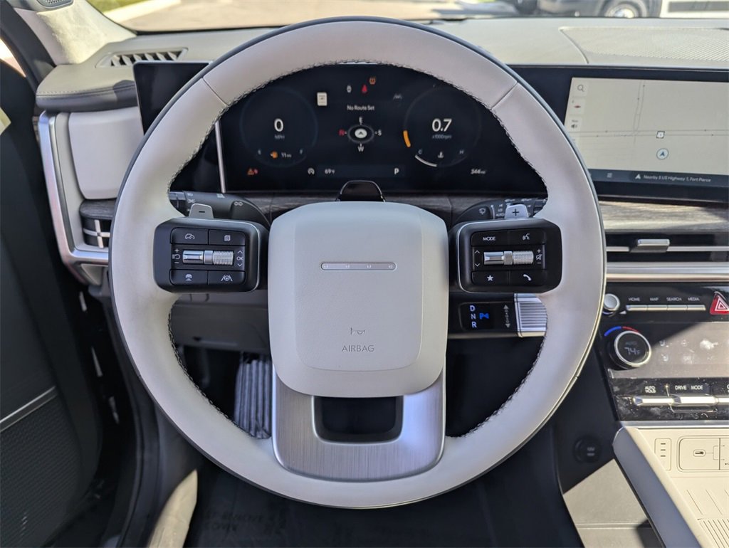 Used 2025 Hyundai Santa Fe Calligraphy image 29