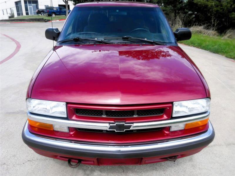 Used 2002 Chevrolet S10 Pickup LS w/ LS Preferred Equipment Group image 14