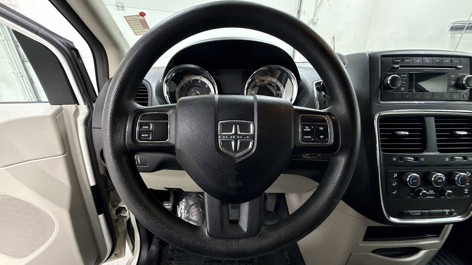 Used 2011 Dodge Grand Caravan Mainstreet w/ PWR Convenience Group image 16