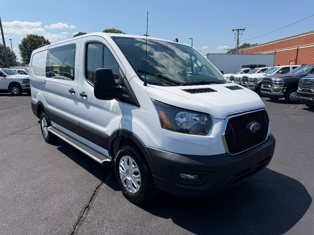 Used 2025 Ford Transit 250 Low Roof w/ Exterior Upgrade Package RWD image 2