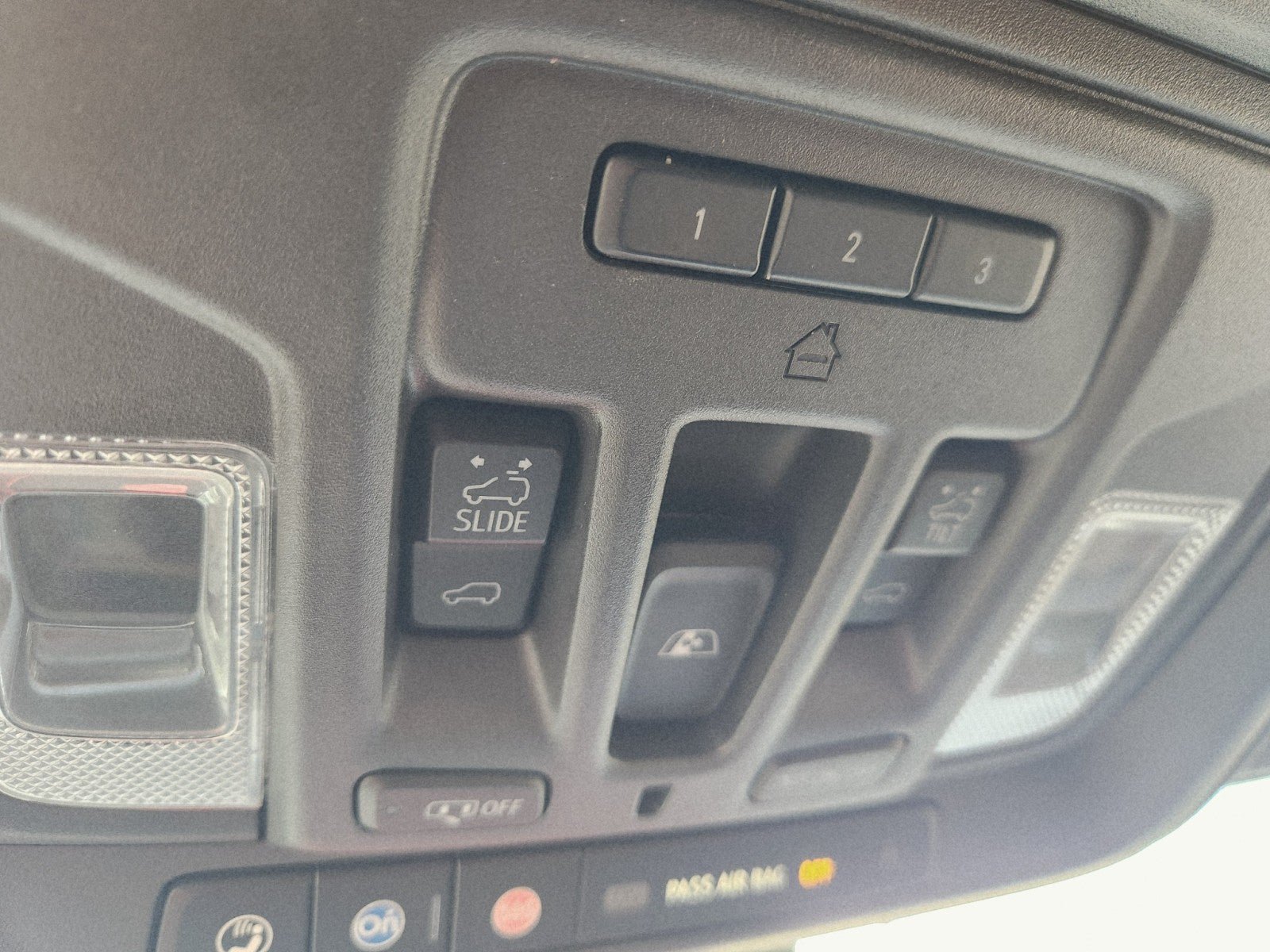 Used 2023 Chevrolet Silverado 1500 High Country w/ High Country Premium Package AWD/4WD image 54