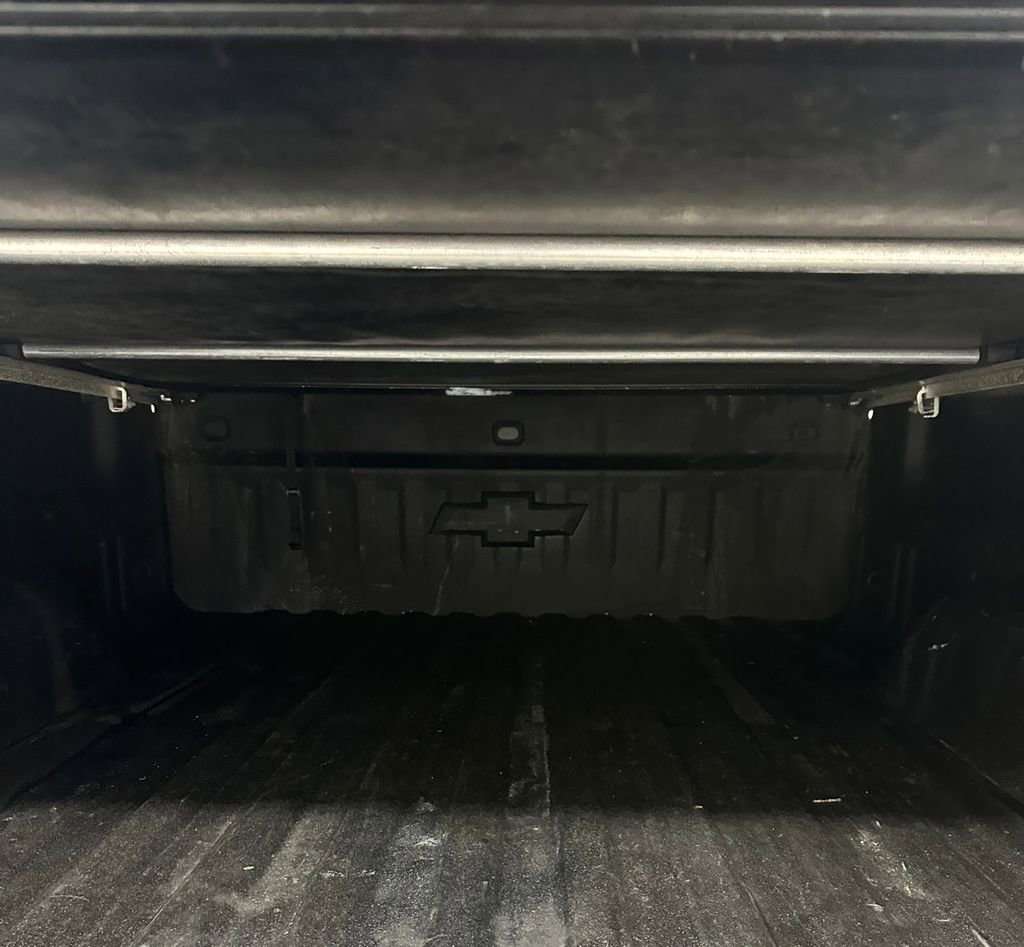 Used 2015 Chevrolet Silverado 2500 High Country w/ High Country Premium Package image 28