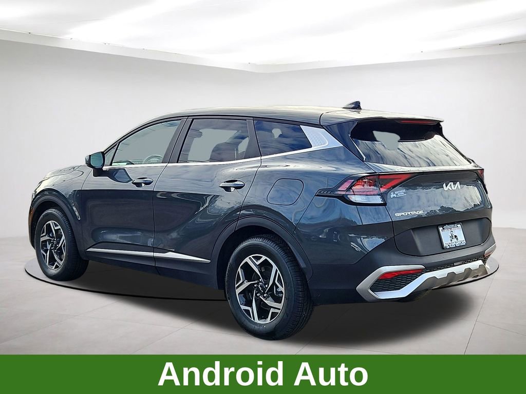 Used 2024 Kia Sportage LX image 5
