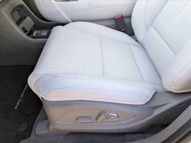 New 2026 Hyundai Palisade SEL Premium FWD image 4