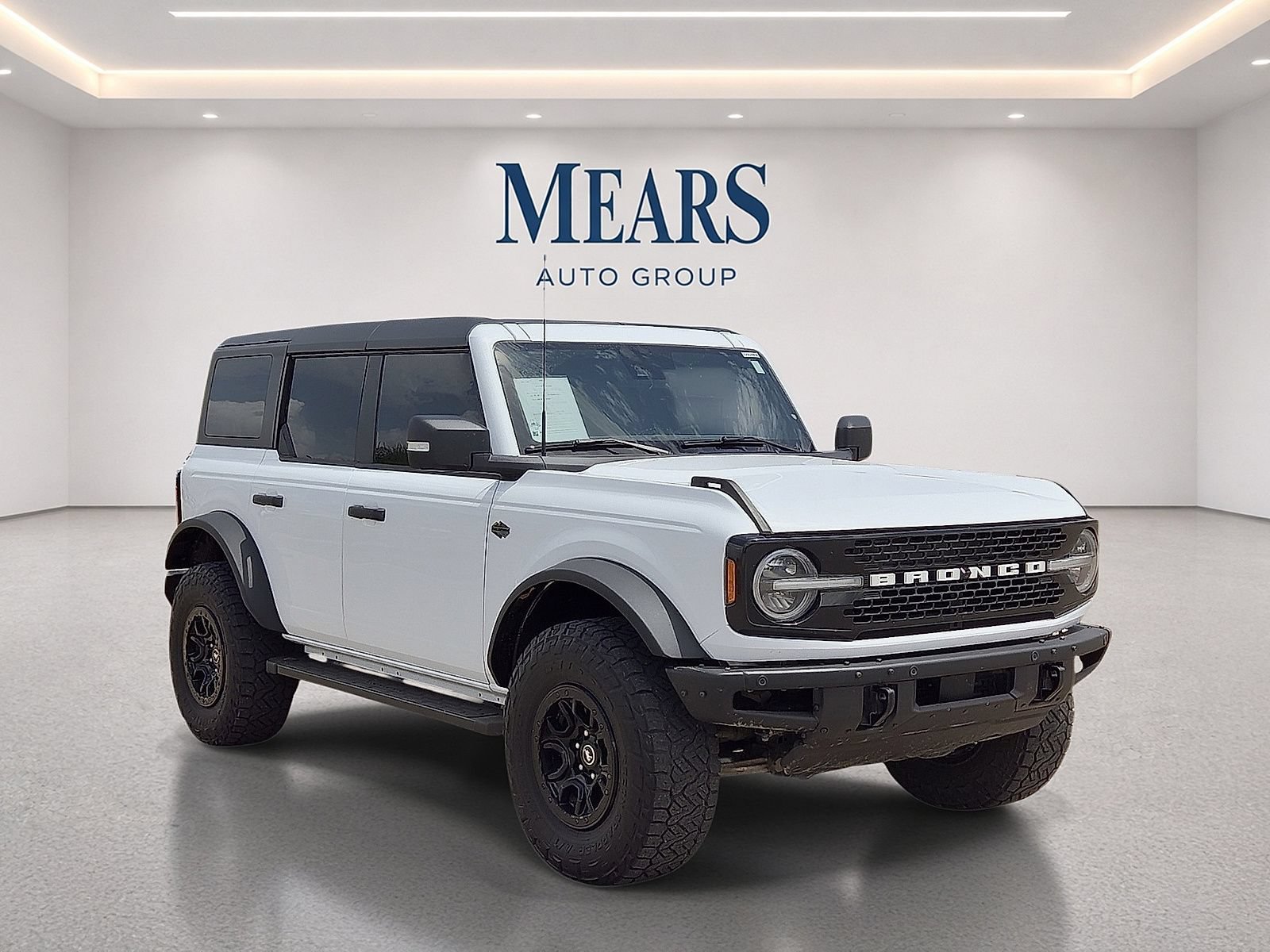 Used 2023 Ford Bronco Wildtrak AWD/4WD image 7