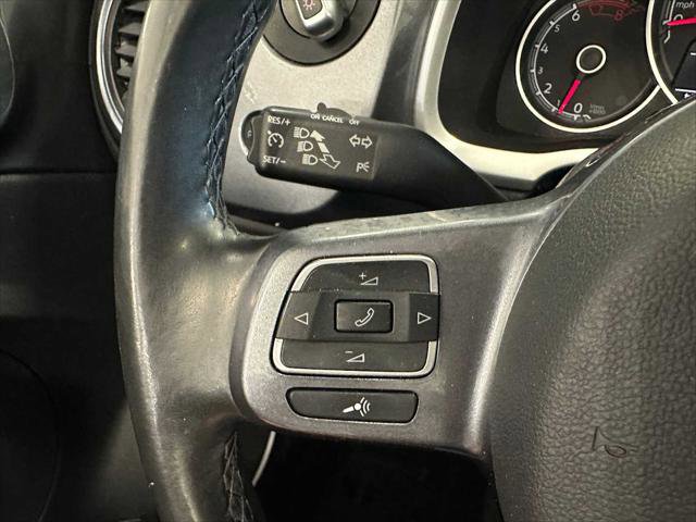 Used 2018 Volkswagen Beetle 2.0T Coast image 37