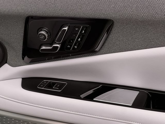 New 2027 Cadillac Optiq Premium Luxury RWD image 22