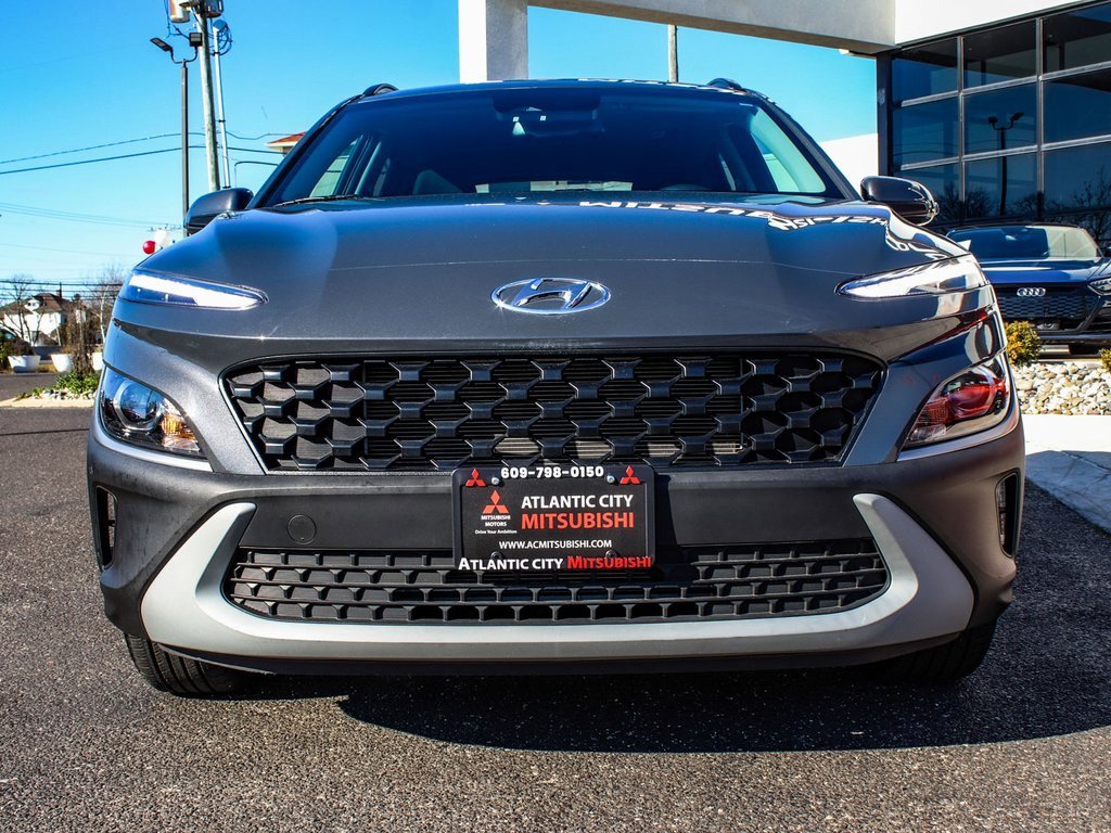 Used 2023 Hyundai Kona SEL w/ Cargo Package image 2