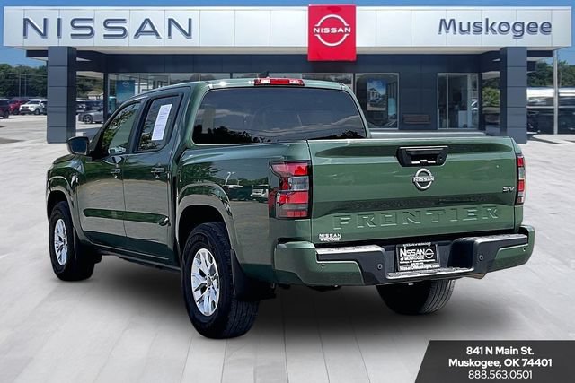 Used 2024 Nissan Frontier SV w/ Technology Package RWD image 4