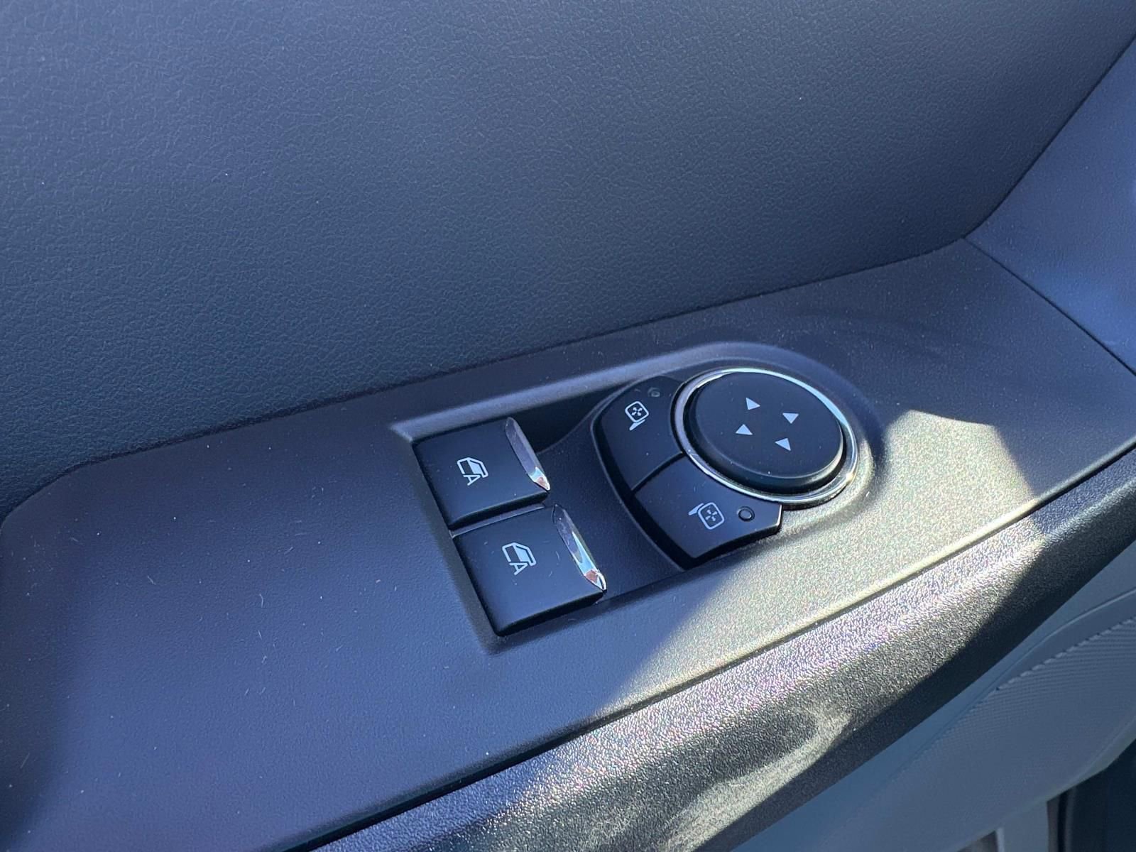 New 2024 Ford F350 XL w/ XL Chrome Package image 18