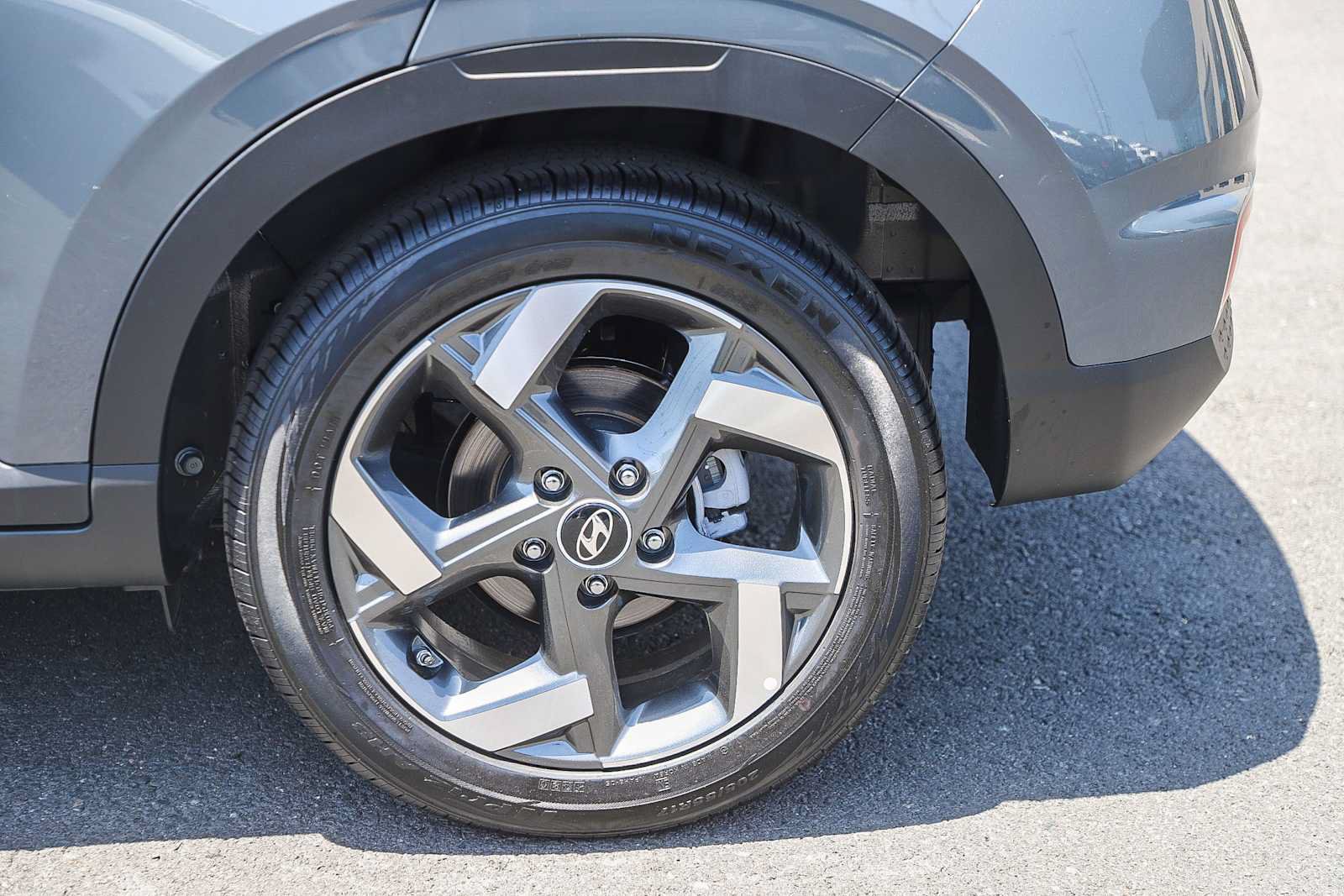 New 2026 Hyundai Venue SEL FWD image 14
