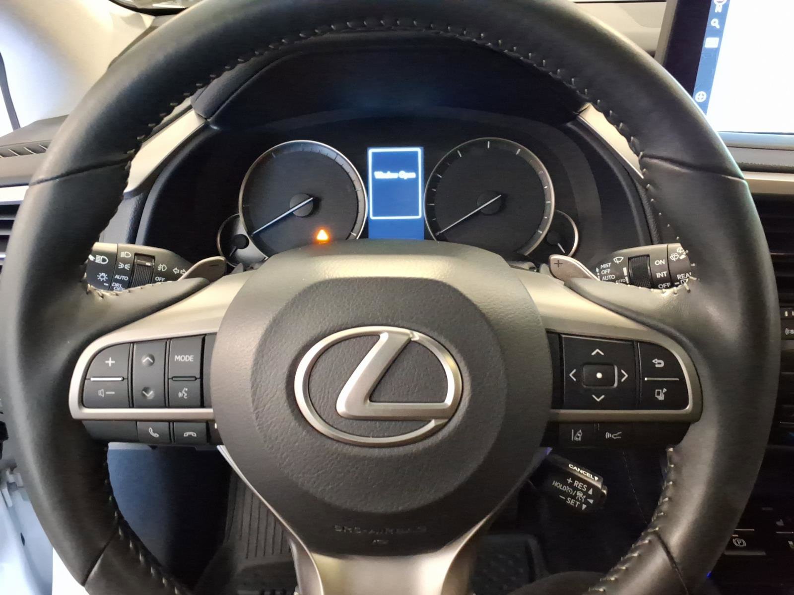 Certified 2022 Lexus RX 450h AWD w/ Premium Package image 18